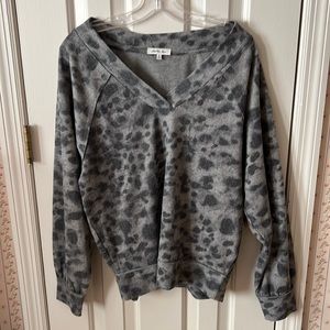 Another Love gray toned leopard top.